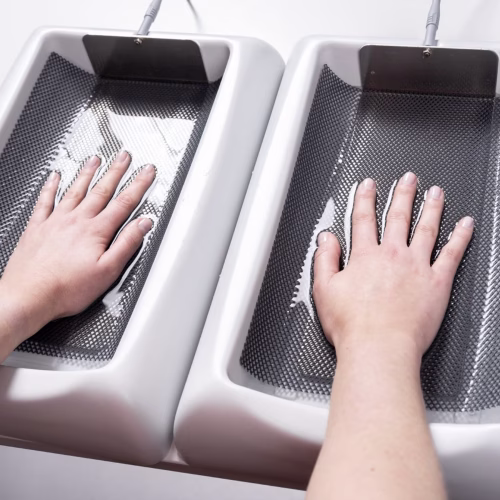 Ergonomisch geformte Iontophorese-Wannen von HIDREX – geeignet für Hände und Füße bis Schuhgröße 50